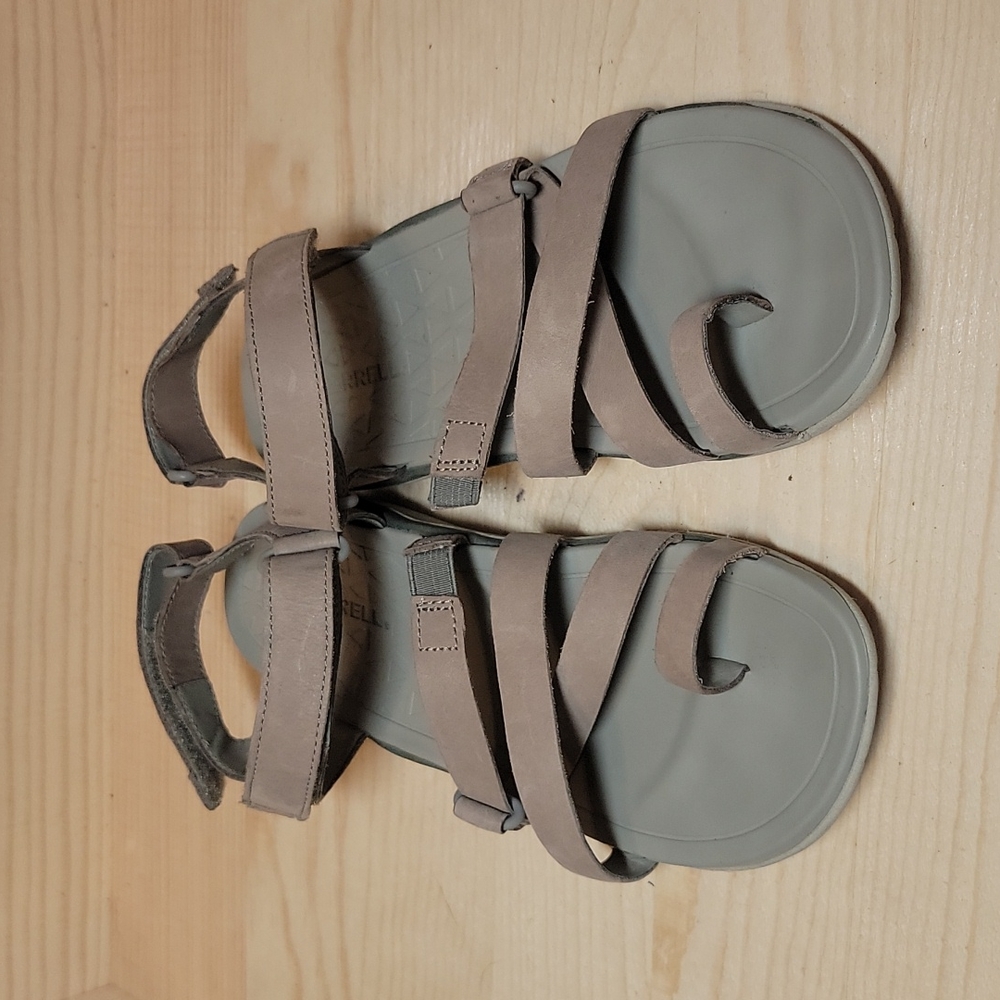 Merrell sz 7 Sandals - Picture 2 of 8